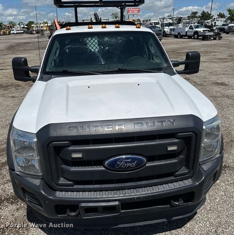 image for item EQ1463 2015 Ford F450 Super Duty SuperCab flatbed truck