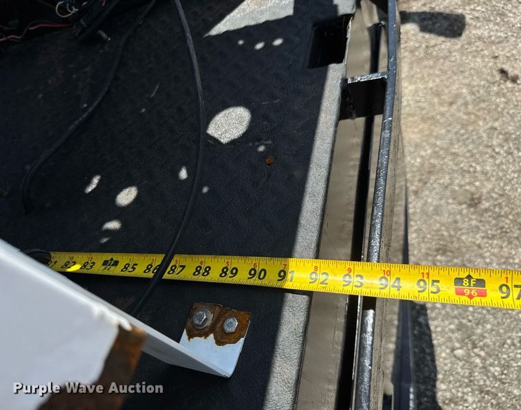 image for item EQ1463 2015 Ford F450 Super Duty SuperCab flatbed truck