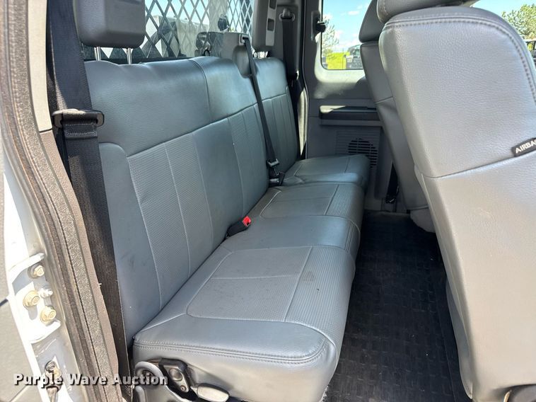 image for item EQ1463 2015 Ford F450 Super Duty SuperCab flatbed truck