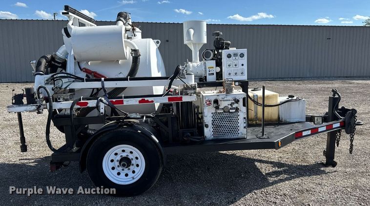 image for item EQ1470 2012 Wachs Trav-L-Vac 77-000-36 vacuum excavator