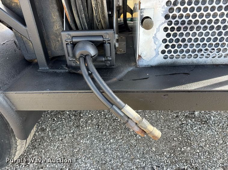 image for item EQ1470 2012 Wachs Trav-L-Vac 77-000-36 vacuum excavator