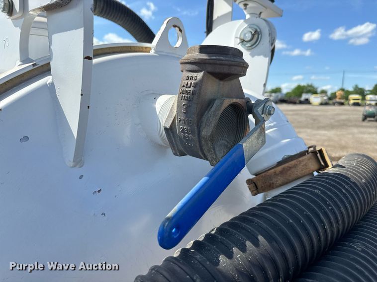 image for item EQ1470 2012 Wachs Trav-L-Vac 77-000-36 vacuum excavator