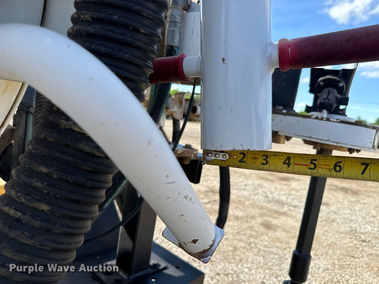 image for item EQ1470 2012 Wachs Trav-L-Vac 77-000-36 vacuum excavator