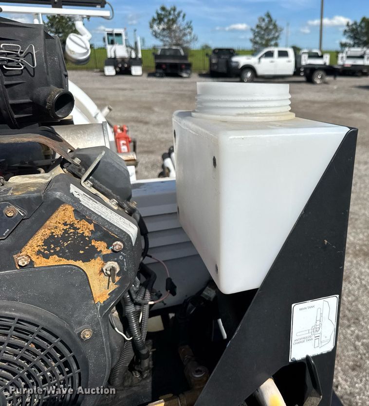 image for item EQ1470 2012 Wachs Trav-L-Vac 77-000-36 vacuum excavator