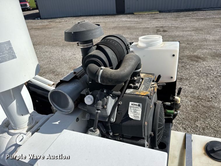 image for item EQ1470 2012 Wachs Trav-L-Vac 77-000-36 vacuum excavator