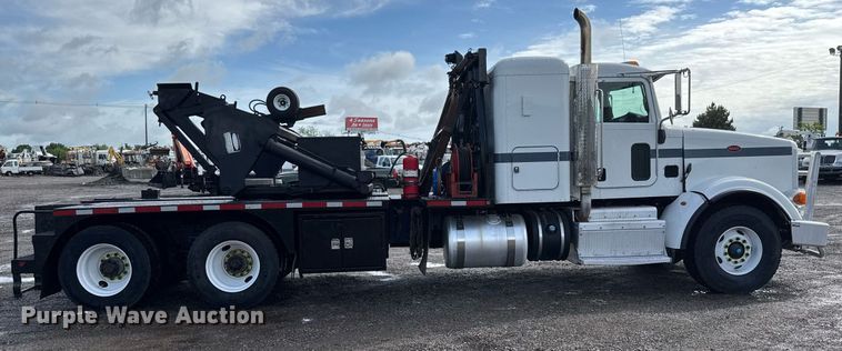 image for item EQ1473 2012 Peterbilt 367 reel truck