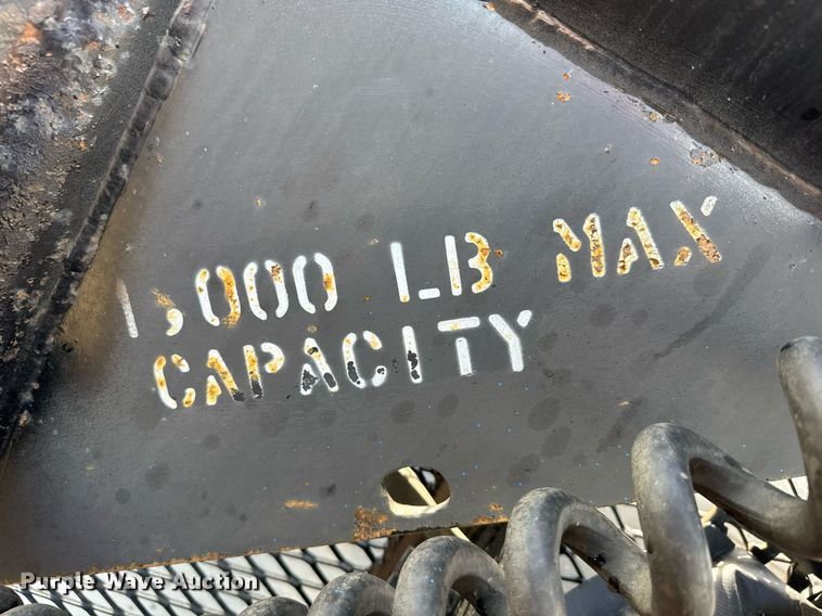 image for item EQ1473 2012 Peterbilt 367 reel truck