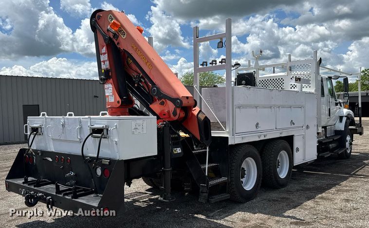 image for item EQ1479 2012 International 7600 Crew Cab crane truck