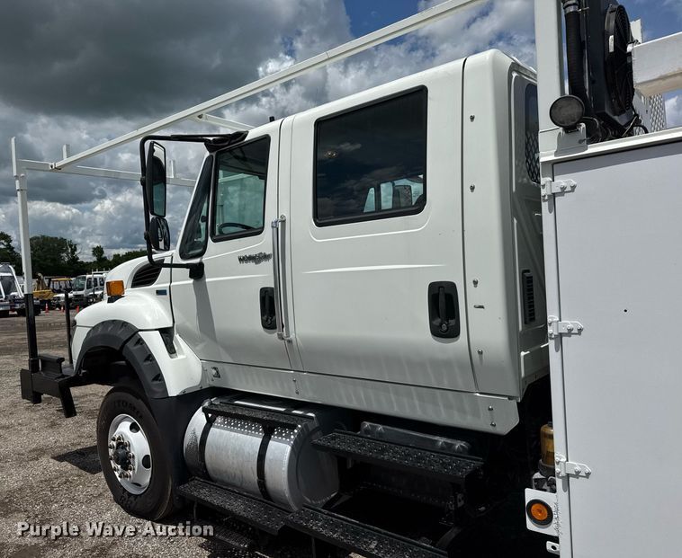 image for item EQ1479 2012 International 7600 Crew Cab crane truck