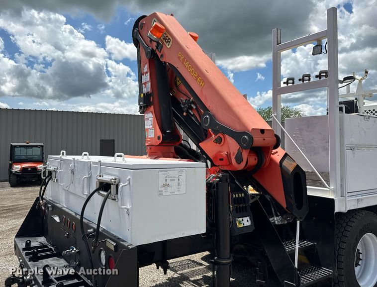 image for item EQ1479 2012 International 7600 Crew Cab crane truck