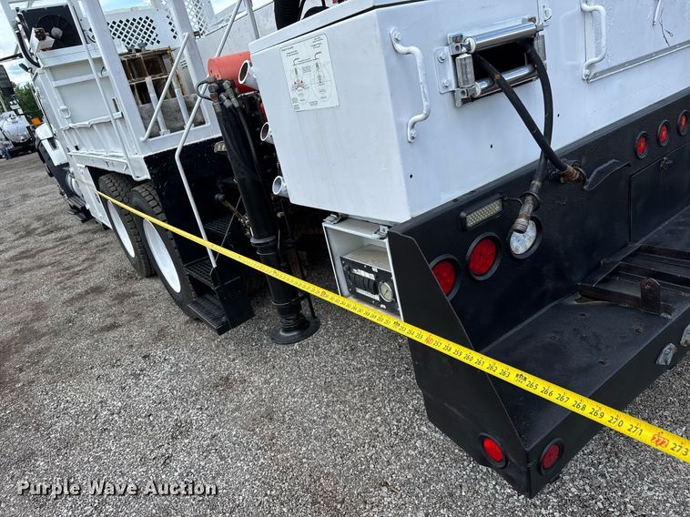 image for item EQ1479 2012 International 7600 Crew Cab crane truck