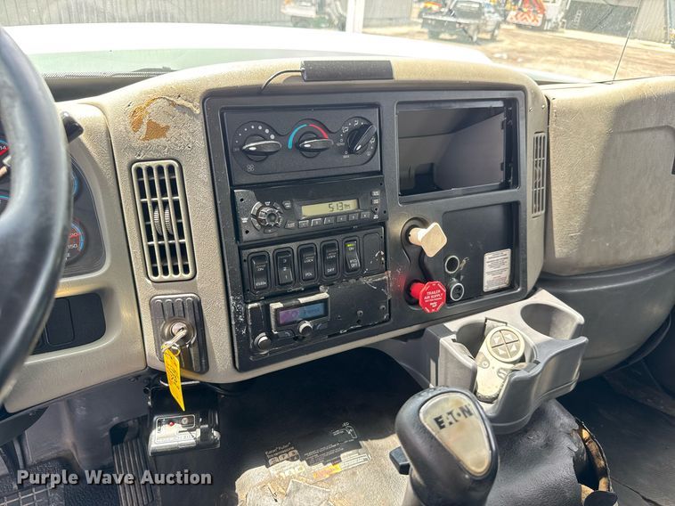 image for item EQ1479 2012 International 7600 Crew Cab crane truck