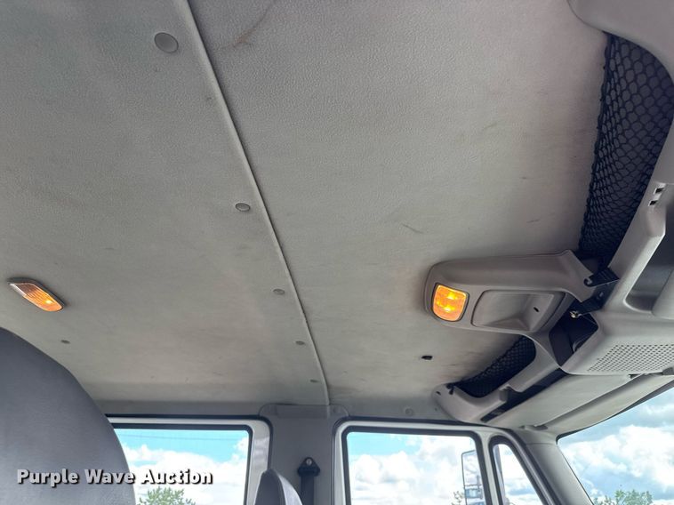 image for item EQ1479 2012 International 7600 Crew Cab crane truck