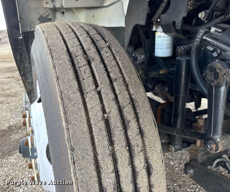 image for item EQ1479 2012 International 7600 Crew Cab crane truck