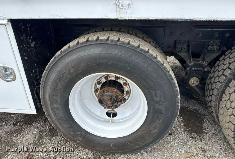 image for item EQ1479 2012 International 7600 Crew Cab crane truck