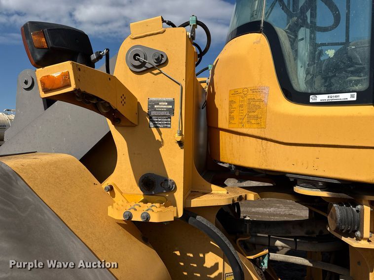 image for item EQ1491 2008 Volvo L70F wheel loader