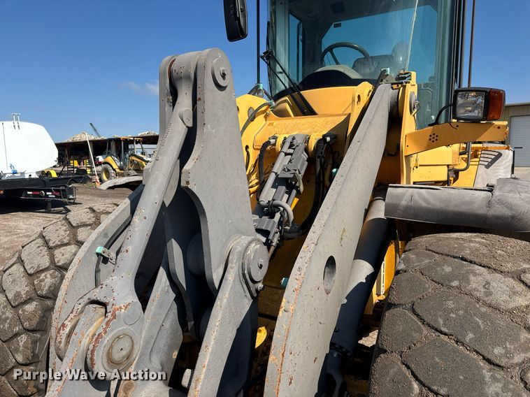 image for item EQ1491 2008 Volvo L70F wheel loader