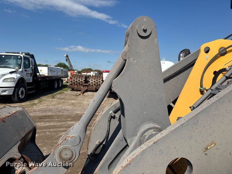 image for item EQ1491 2008 Volvo L70F wheel loader