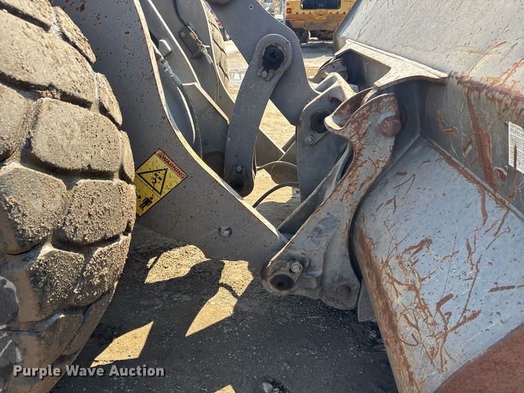 image for item EQ1491 2008 Volvo L70F wheel loader