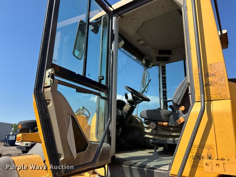 image for item EQ1491 2008 Volvo L70F wheel loader