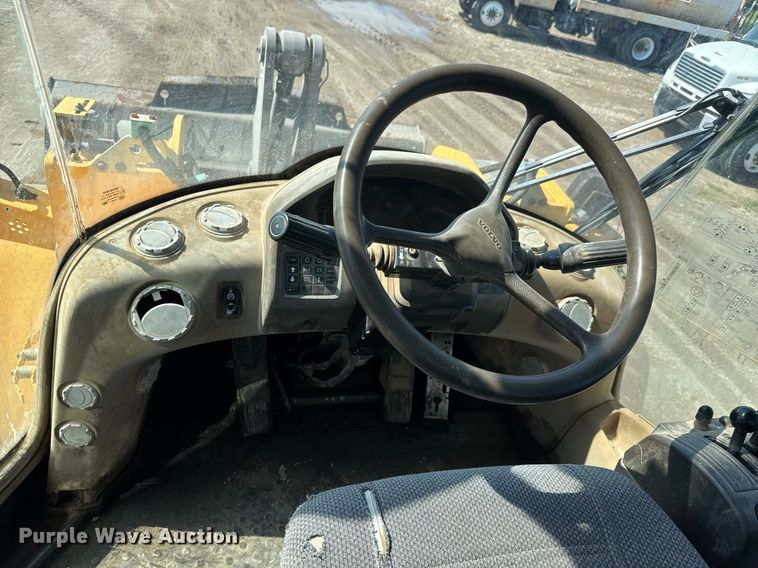image for item EQ1491 2008 Volvo L70F wheel loader