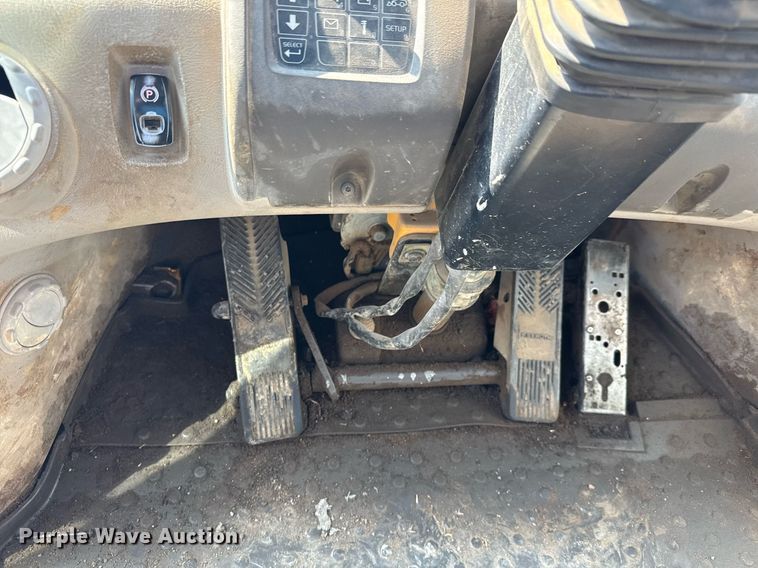 image for item EQ1491 2008 Volvo L70F wheel loader