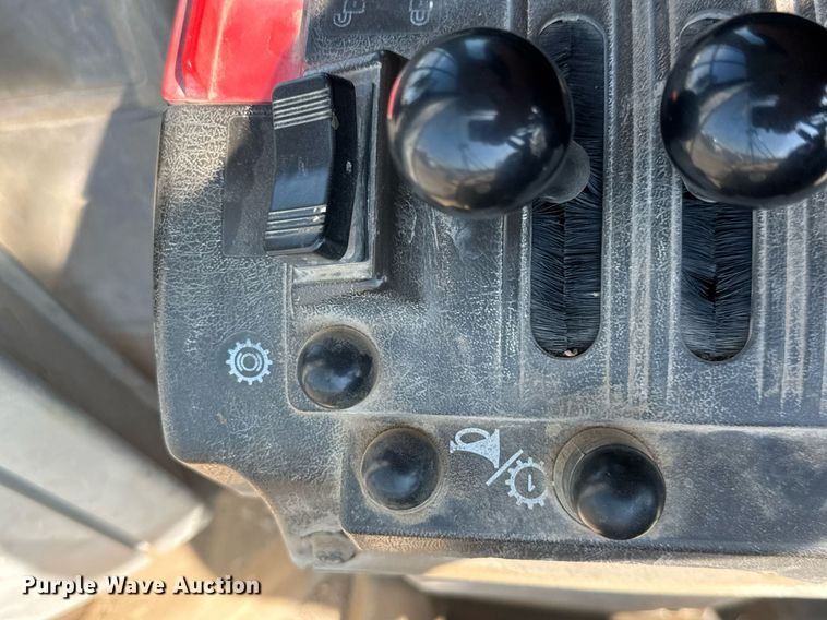 image for item EQ1491 2008 Volvo L70F wheel loader