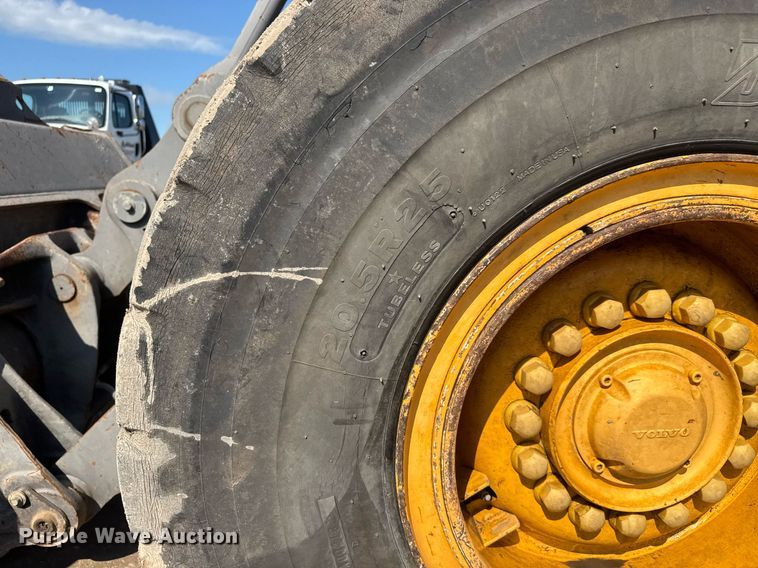 image for item EQ1491 2008 Volvo L70F wheel loader