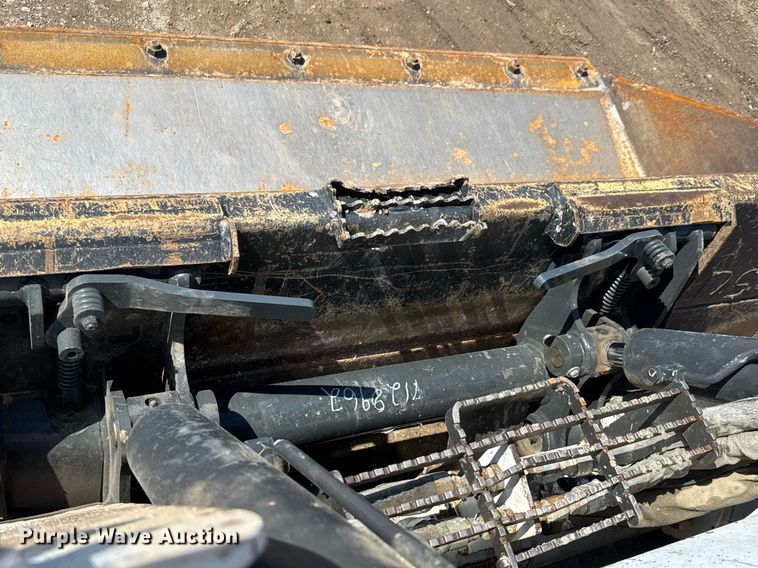 image for item EQ1492 2010 Bobcat T650 tracked skid steer loader