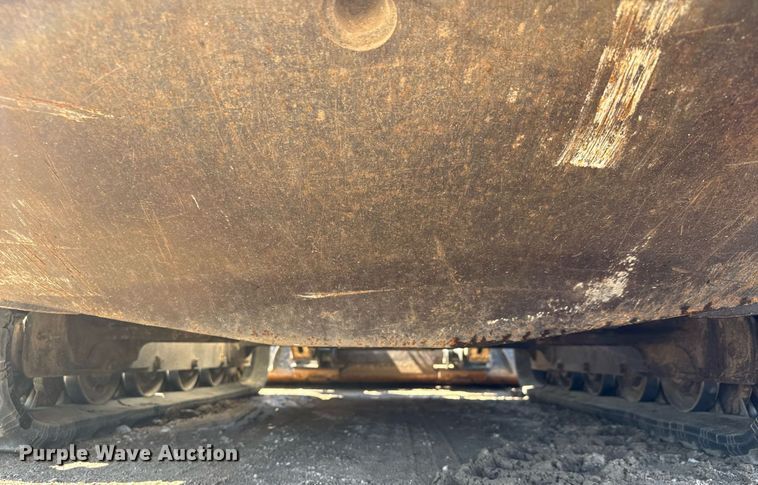 image for item EQ1492 2010 Bobcat T650 tracked skid steer loader