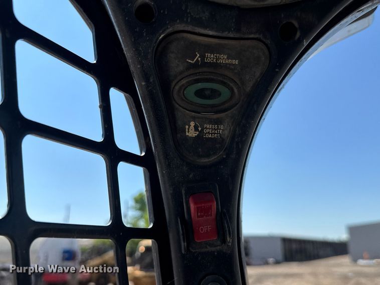 image for item EQ1492 2010 Bobcat T650 tracked skid steer loader