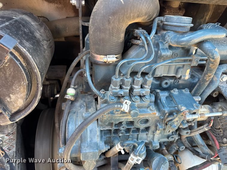 image for item EQ1492 2010 Bobcat T650 tracked skid steer loader