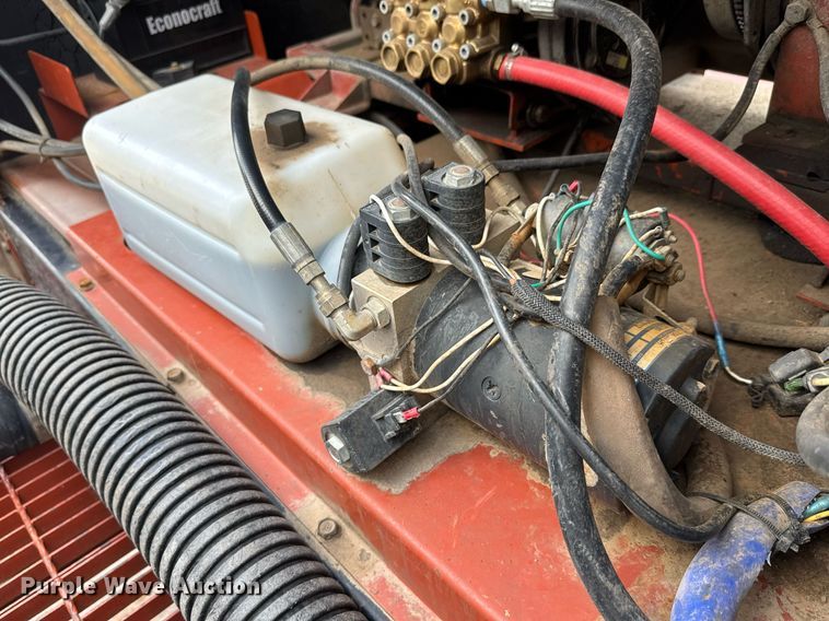 image for item EQ1493 2002 Ditch Witch FX30 vacuum excavator