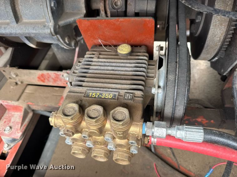 image for item EQ1493 2002 Ditch Witch FX30 vacuum excavator