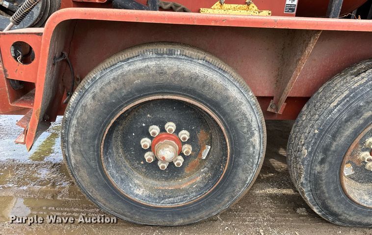 image for item EQ1493 2002 Ditch Witch FX30 vacuum excavator