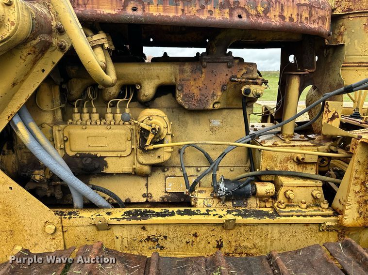 image for item EQ4724 1958 Caterpillar D6 9U dozer
