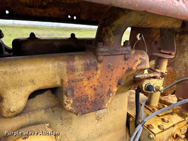 image for item EQ4724 1958 Caterpillar D6 9U dozer