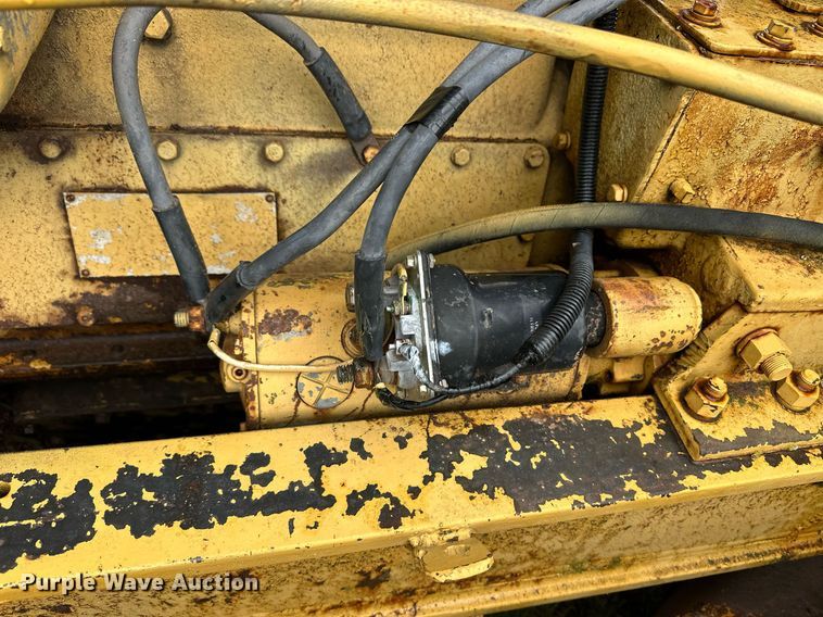 image for item EQ4724 1958 Caterpillar D6 9U dozer