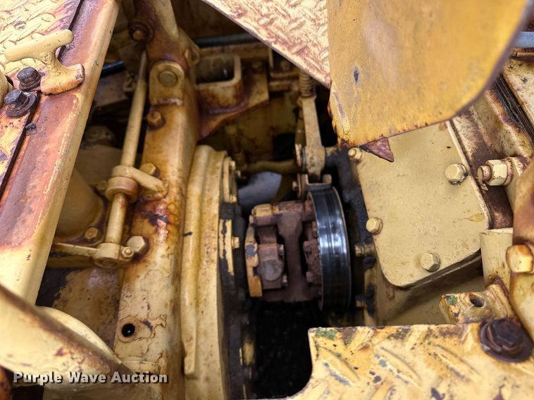 image for item EQ4724 1958 Caterpillar D6 9U dozer