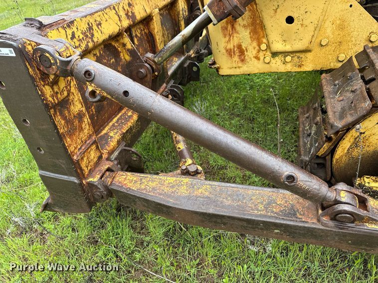 image for item EQ4724 1958 Caterpillar D6 9U dozer