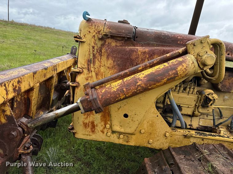image for item EQ4724 1958 Caterpillar D6 9U dozer
