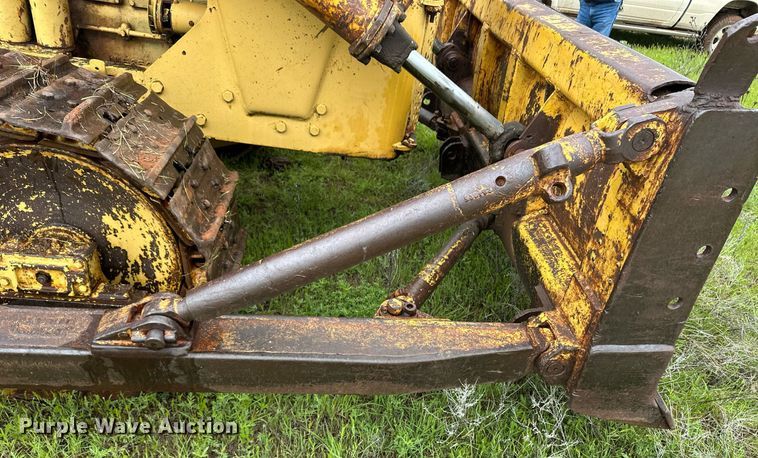 image for item EQ4724 1958 Caterpillar D6 9U dozer