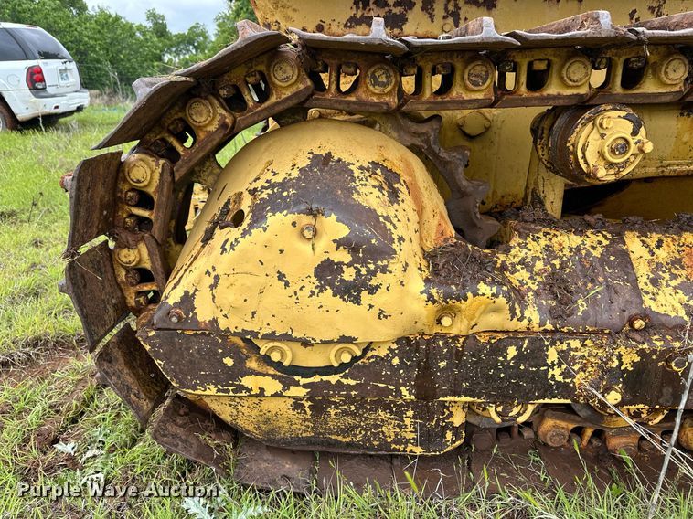 image for item EQ4724 1958 Caterpillar D6 9U dozer