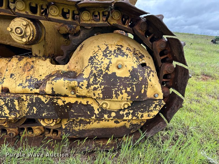 image for item EQ4724 1958 Caterpillar D6 9U dozer