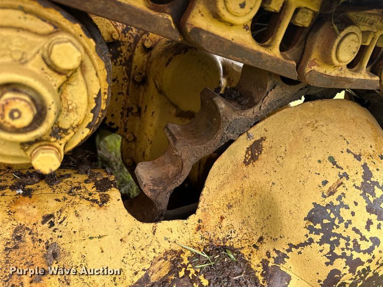 image for item EQ4724 1958 Caterpillar D6 9U dozer