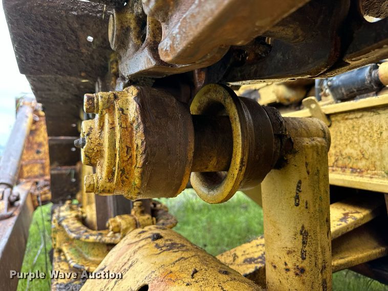 image for item EQ4724 1958 Caterpillar D6 9U dozer