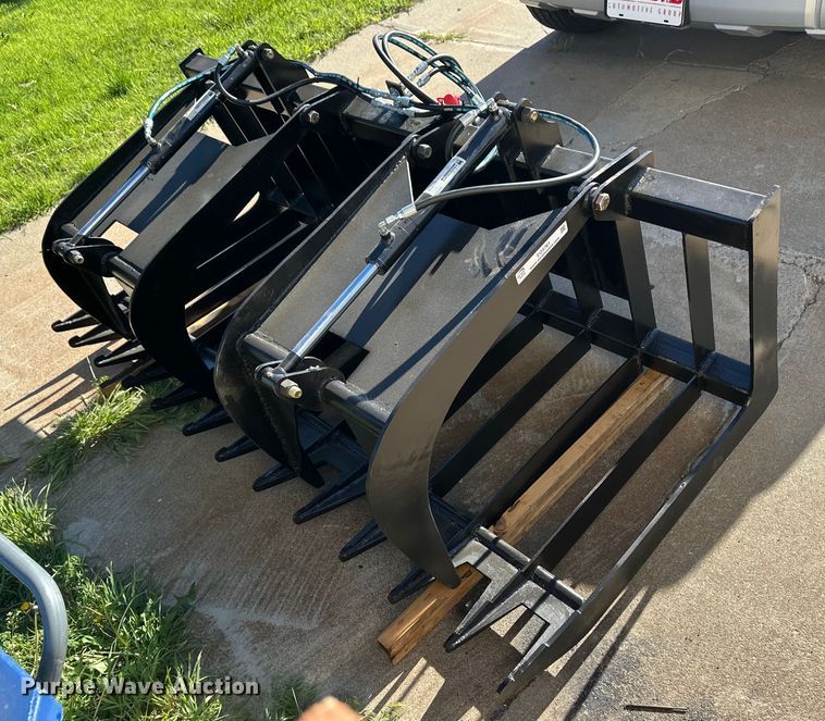 image for item EQ4761 74