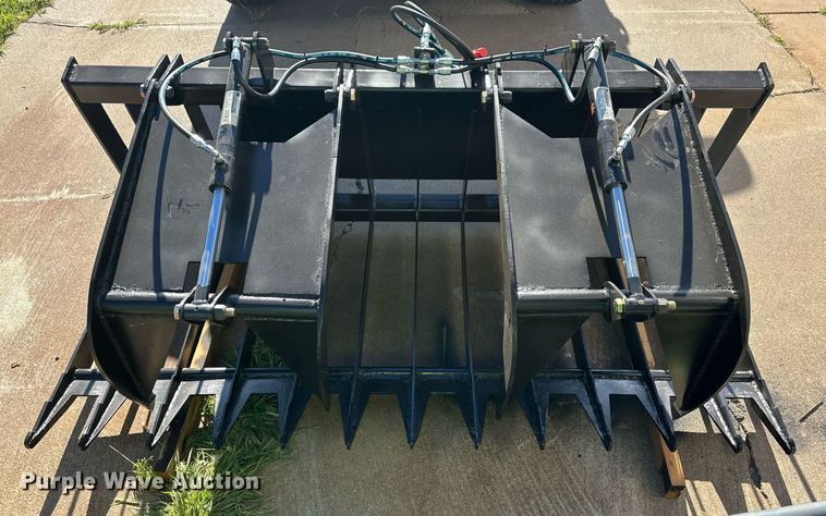 image for item EQ4761 74