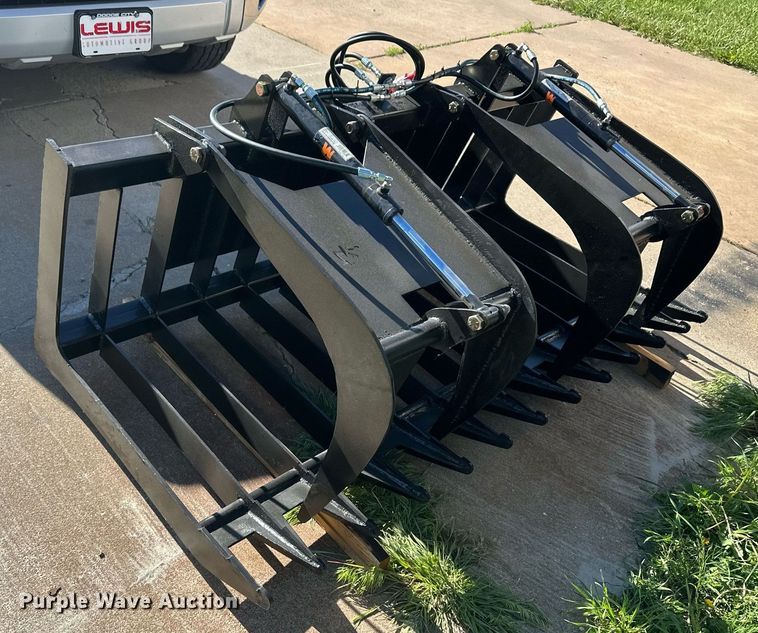 image for item EQ4761 74