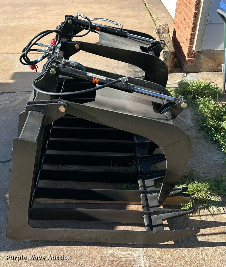 image for item EQ4761 74